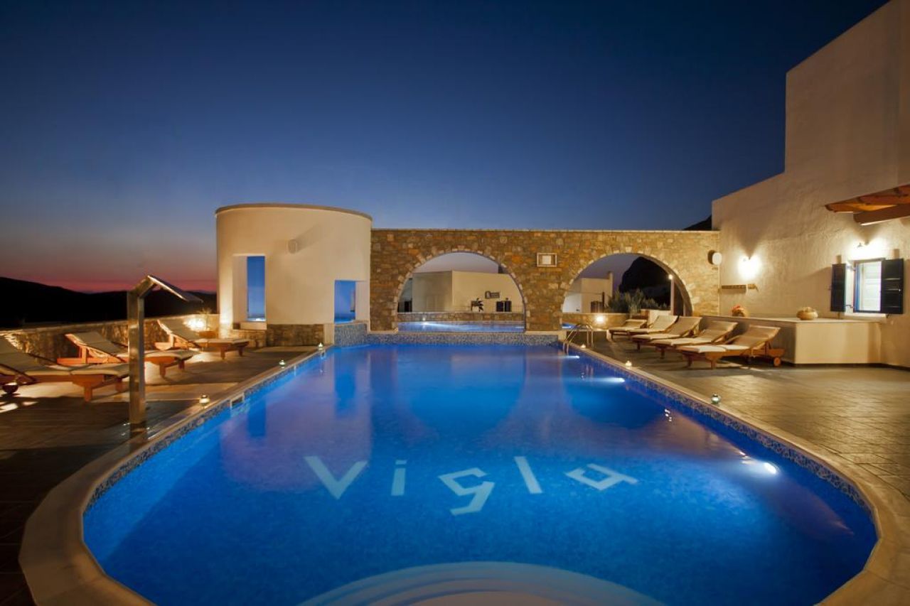 Vigla Hotel in Tholaria, Amorgos | Greeka