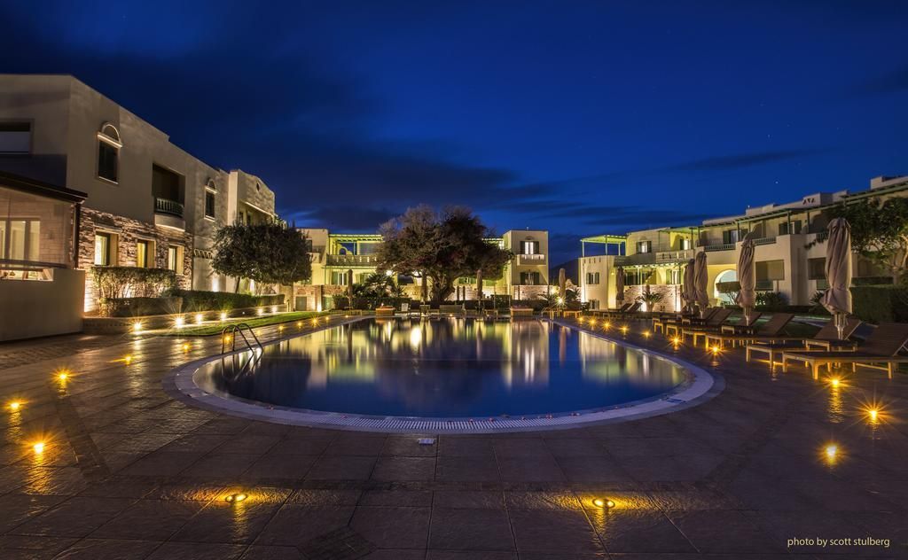 Finikas Hotel - Naxos Hotels | Greeka.com