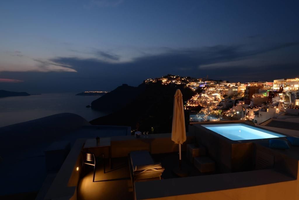 Aria Suites - Santorini Hotels | Greeka
