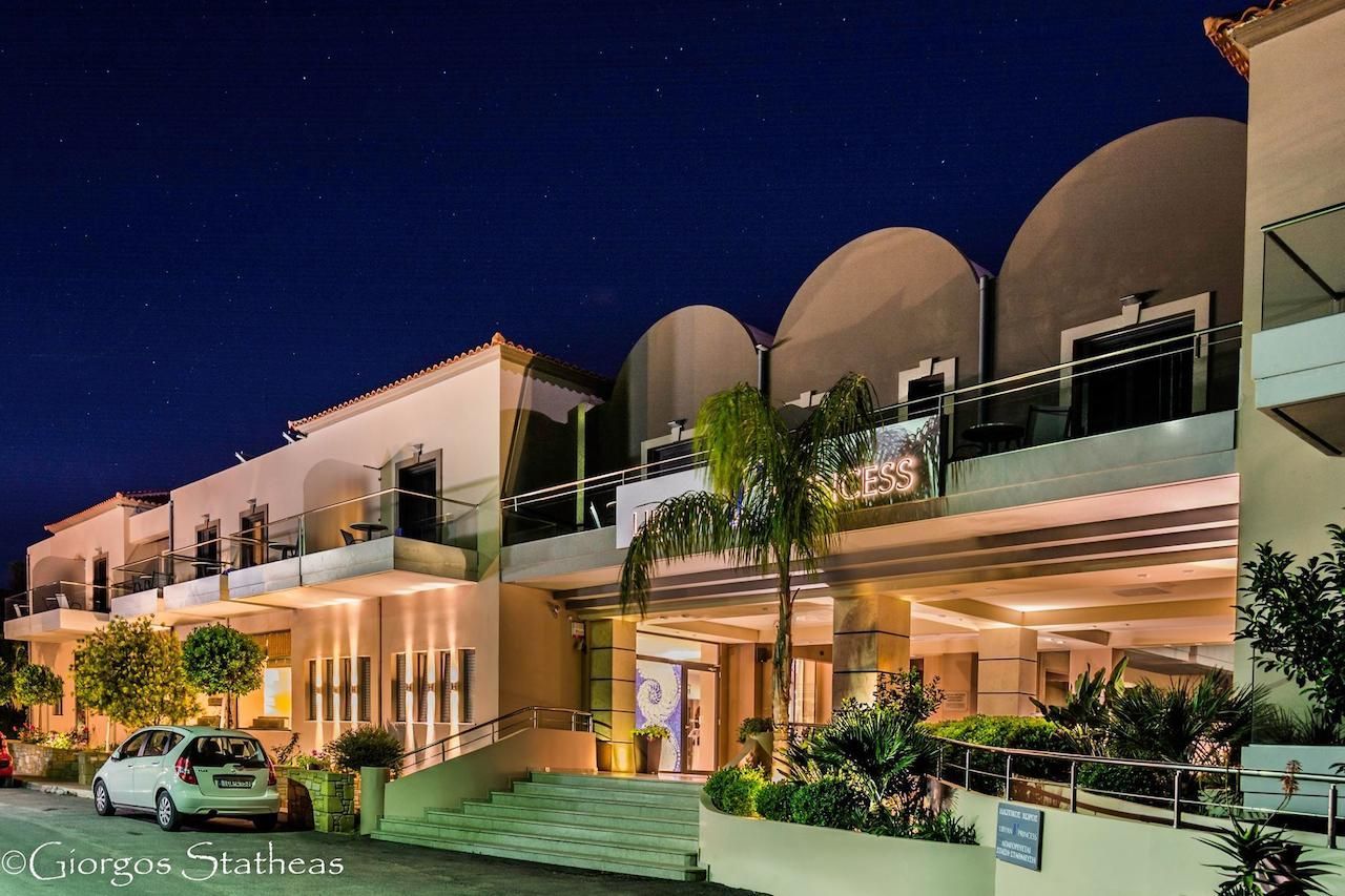 Libyan Princess Hotel in Paleochora, Chania | Greeka