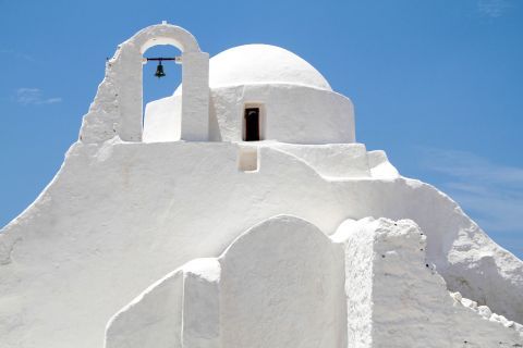 modern greek architecture