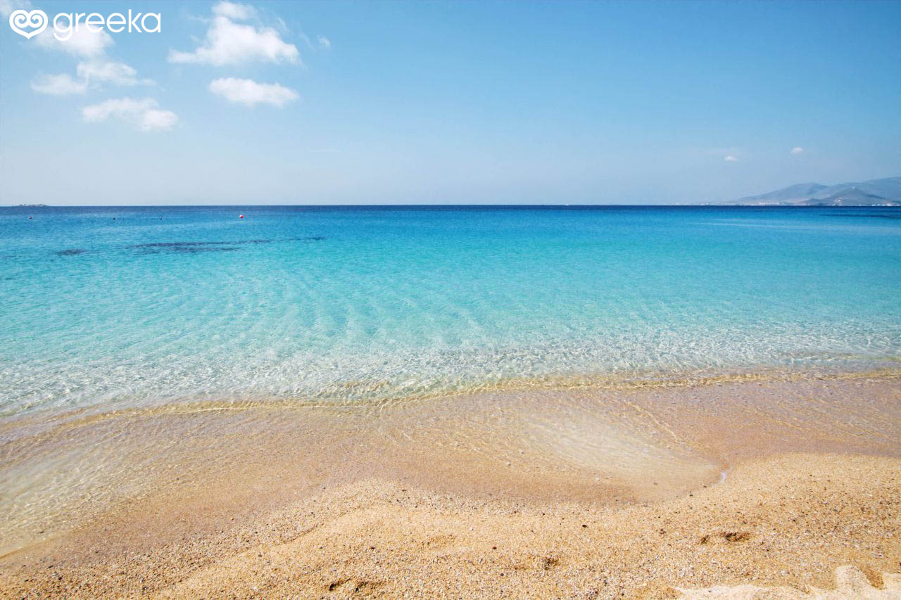 Naxos tourism: Agios Prokopios beach in Naxos