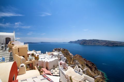 Seaview and traditional buildings of OIa