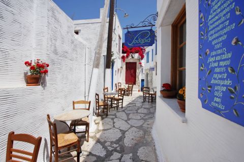 A local cafe at Pyrgos village