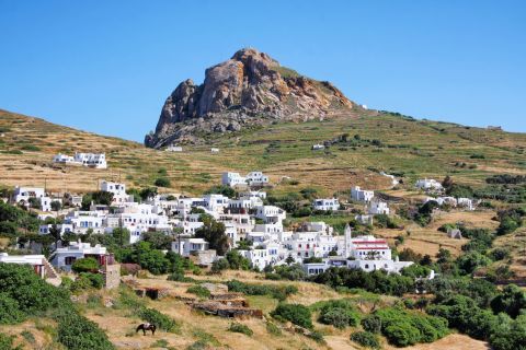 Panoramic view of Tripotamos village