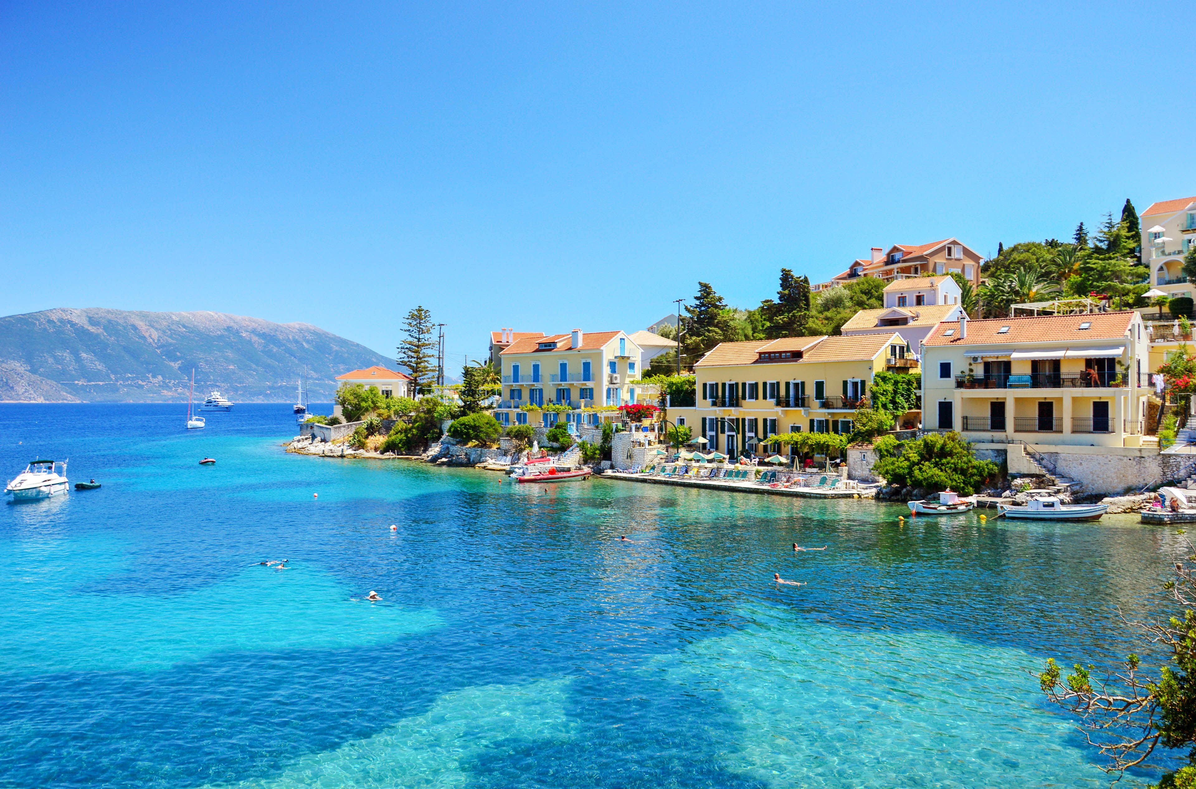 travel from kefalonia to athens
