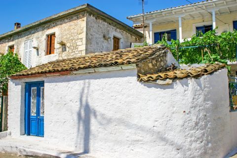 Stone built and whitewashed houses.