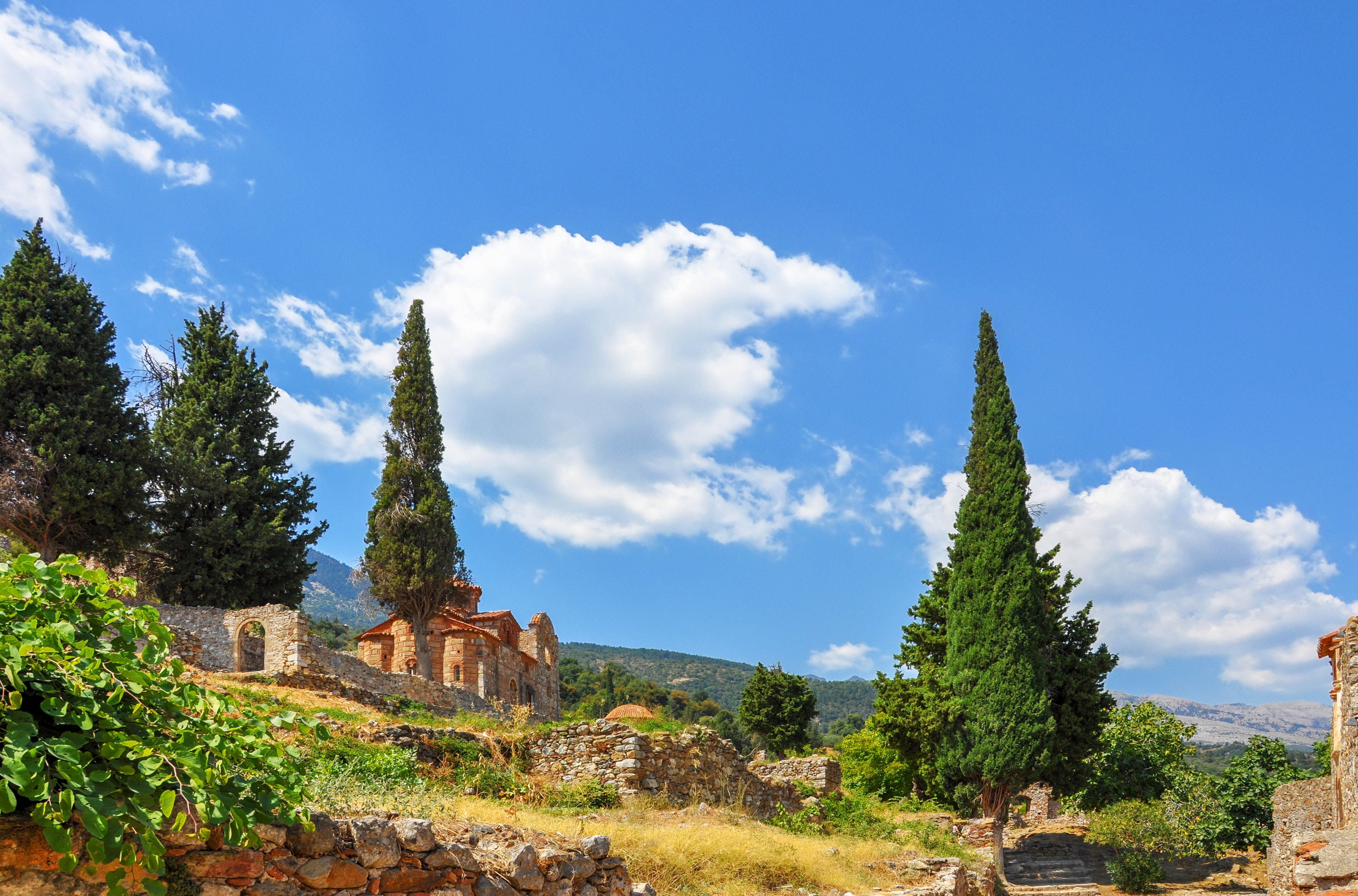 Mystras Greece: Travel Guide 2025 | Greeka