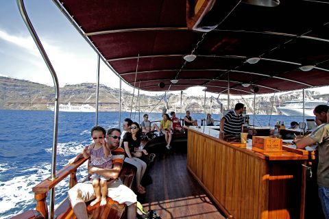 Boat tour to the Volcano and the Hot Springs