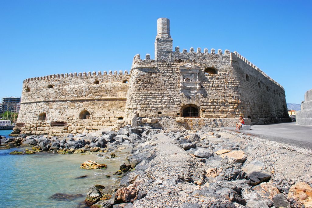 Paleokastro Fortress in Heraklion, Greece | Greeka