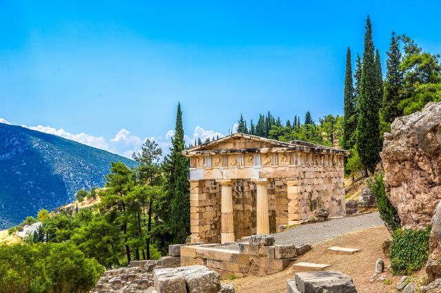 Top 10 Things to Do in Delphi