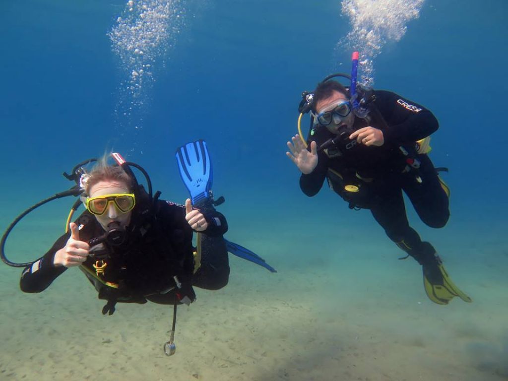 Scuba Diving in Mylopotas, Ios | Greeka